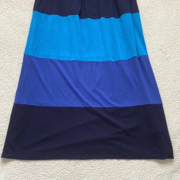 Soprano Strapless Maxi Dress - Picture 11 of 14